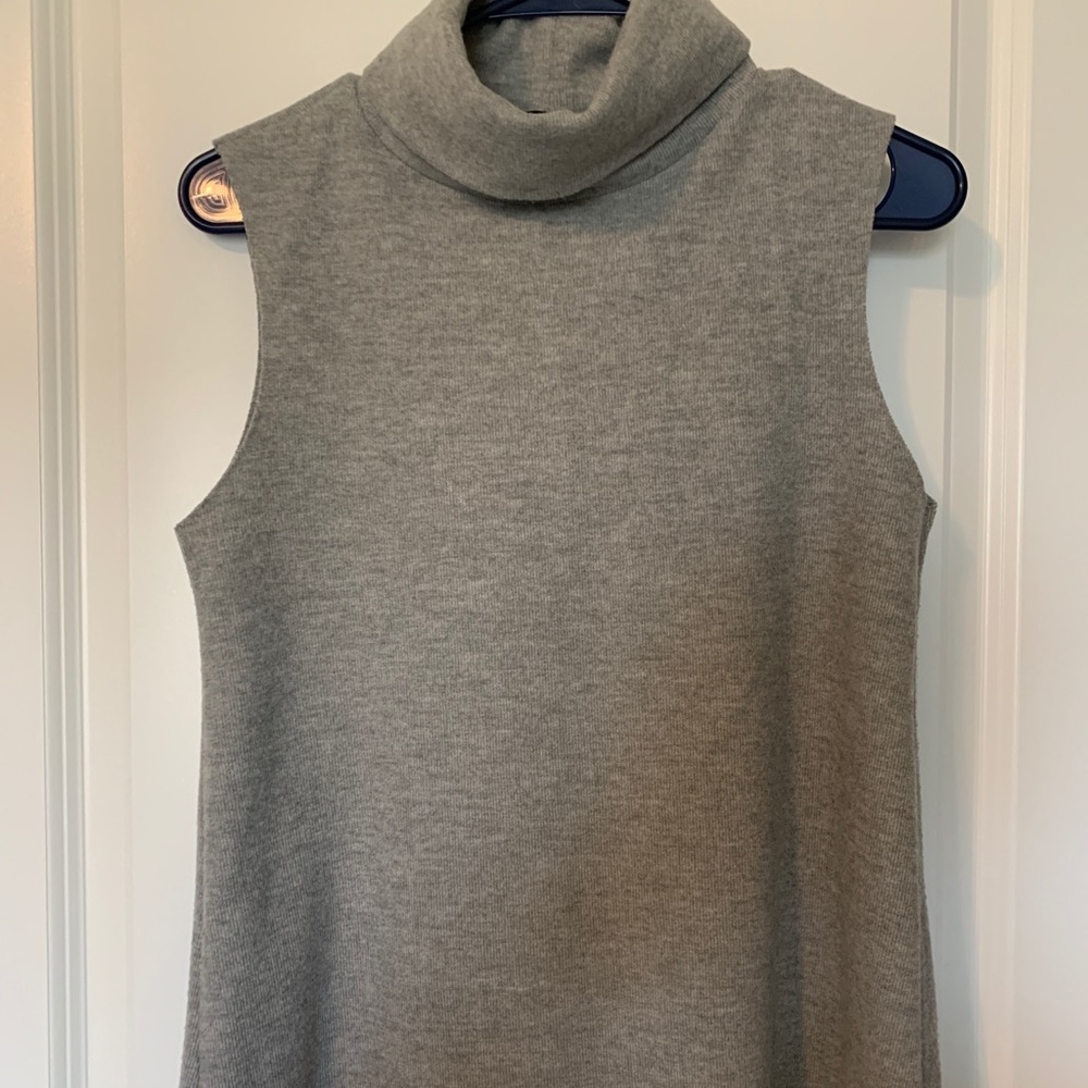 Zara Sleeveless Turtleneck